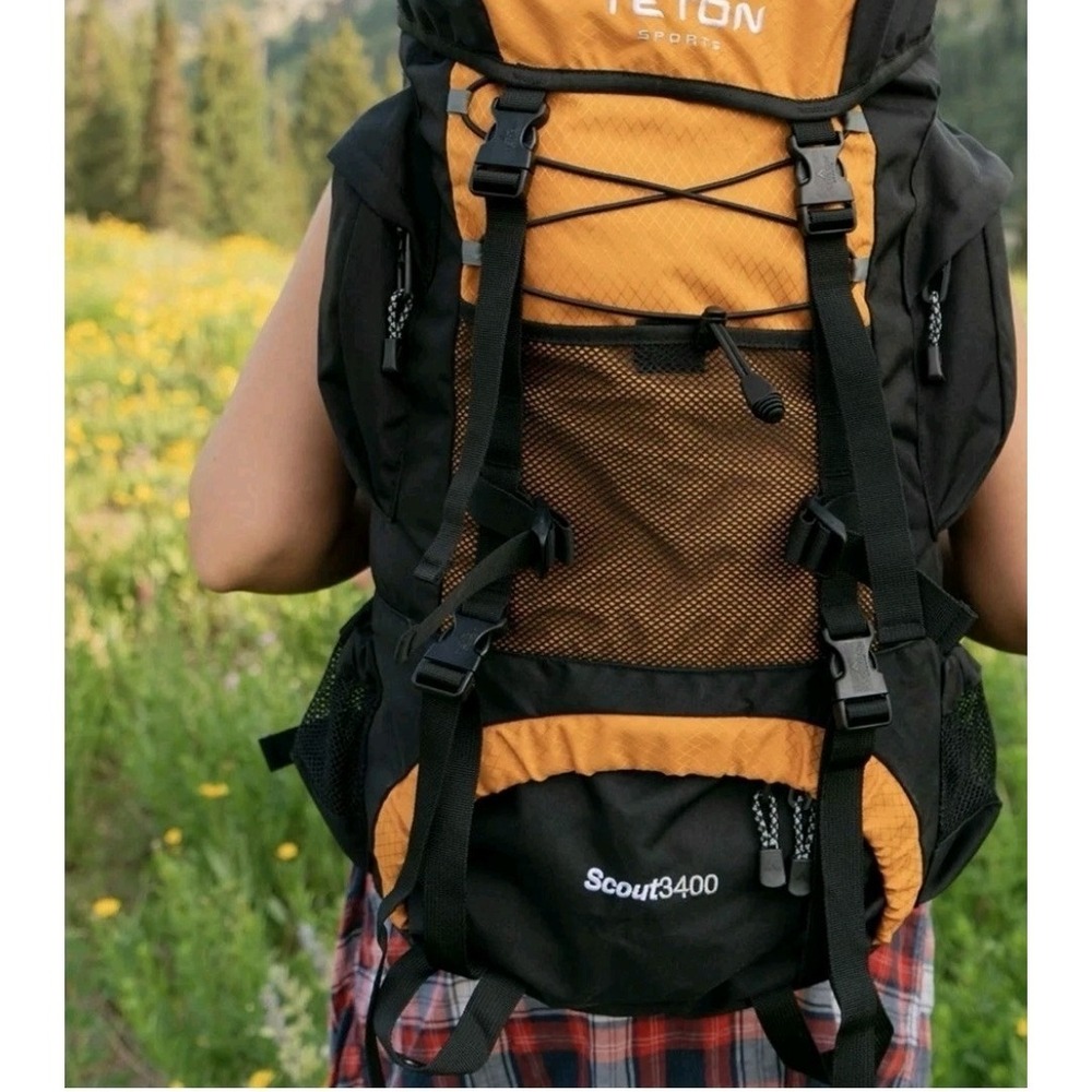 TETON Sports Scout 3400 Internal Frame Hiking Camping  Black Orange 65L Backpack